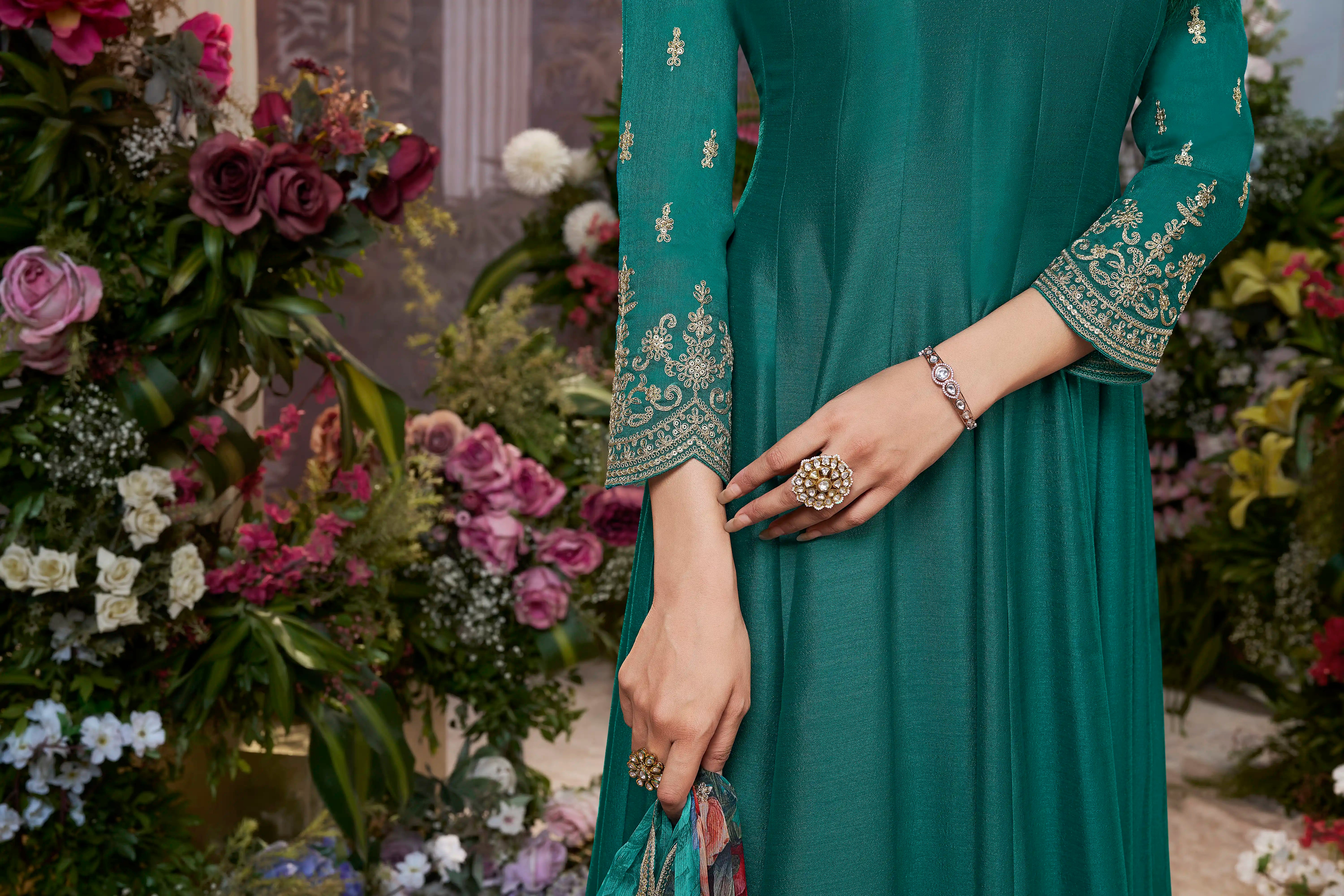 EmeraldThreads: Designer Indian Attire & Festive Wear