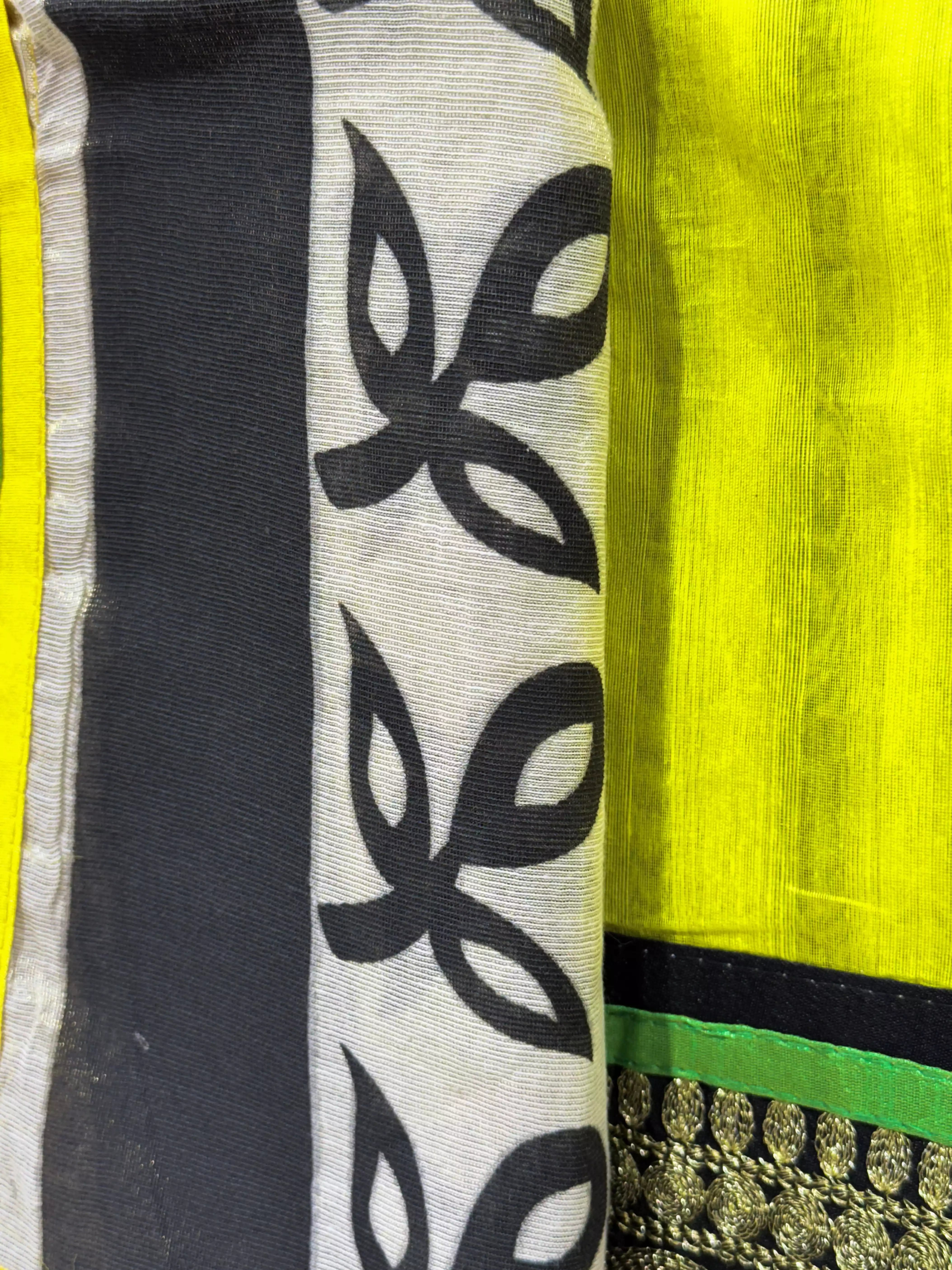 #color_Yellow