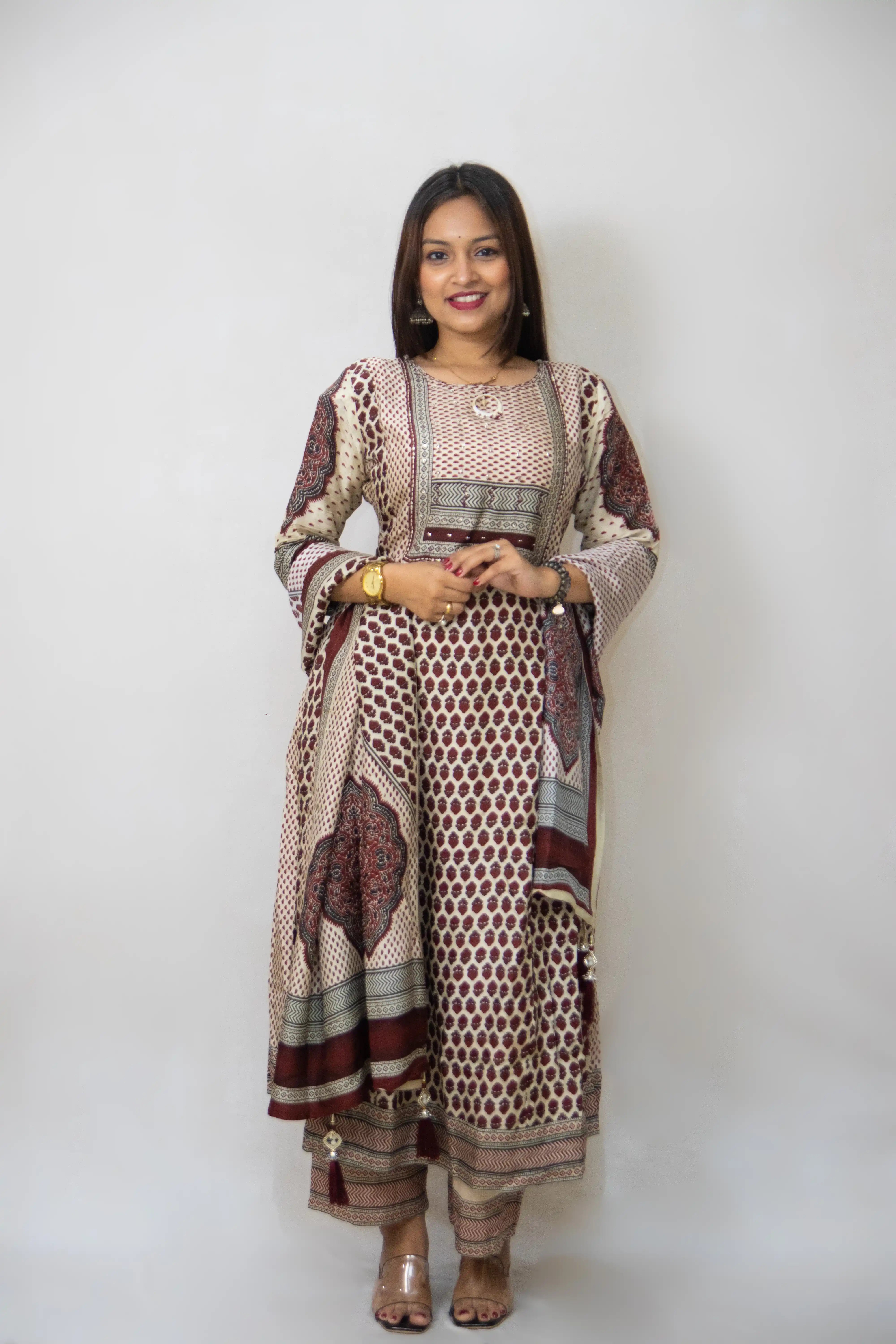 RutuBeigeandMaroonkurtaset