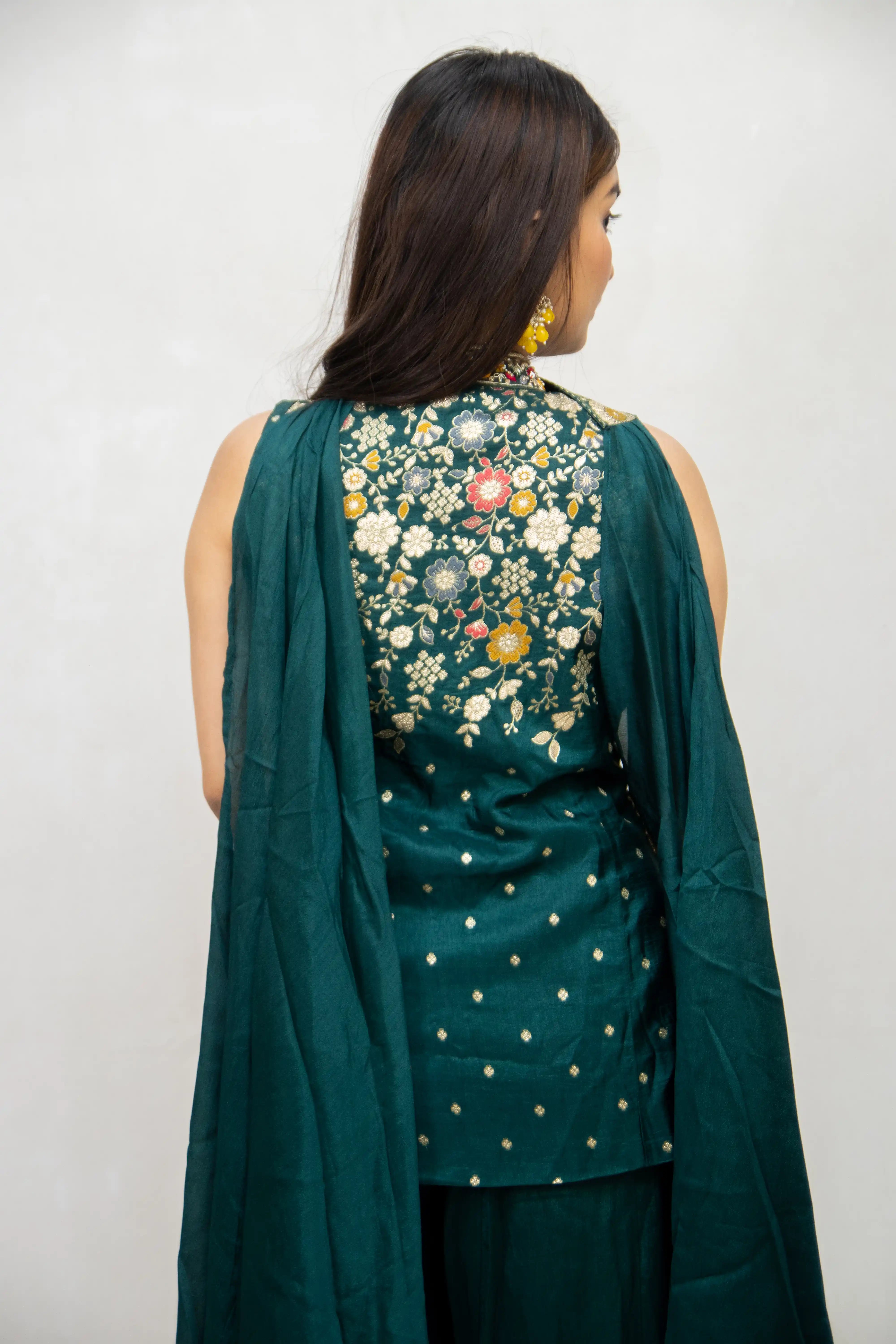 Green_Rutus_Cape_Style_Kurti_Palazzo